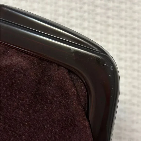 VINTAGE suede clutch purse hinged opening lucite closure burgundy merlot OS - Picture 10 of 14
